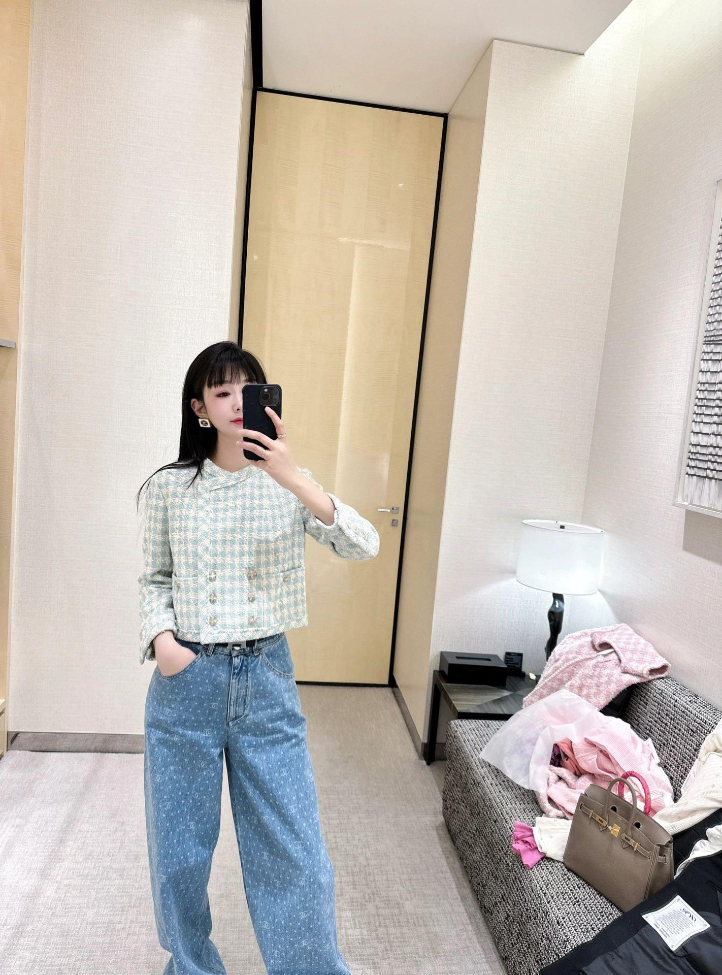 샤넬 민트 그린 트위드 재킷 (해외배송)