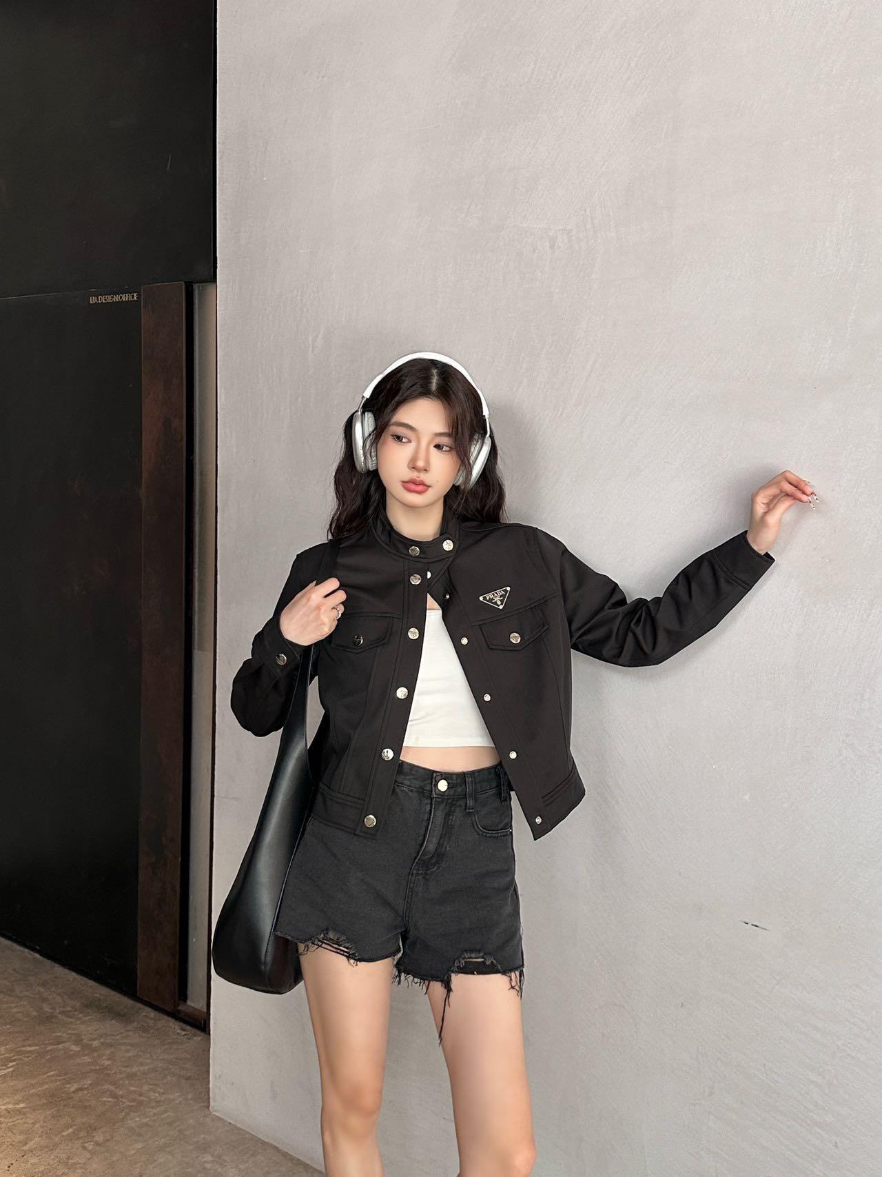 프라다 스탠드업 칼라 재킷 (해외배송)