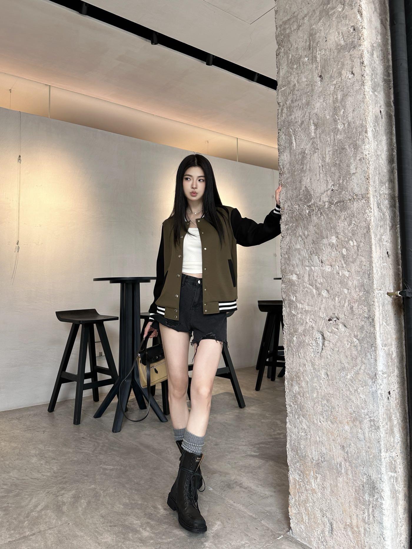 몽클레어 야구 유니폼 재킷 (해외배송)