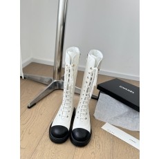 샤넬 여성부츠 / 사이즈 : 37 (235-240) 국내 바로배송