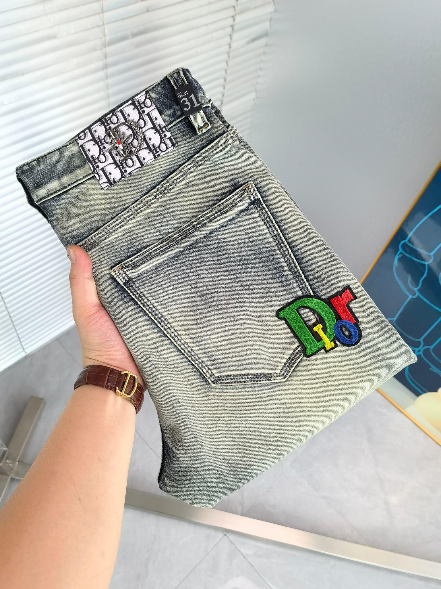 디올 캐주얼 청바지 (해외배송)