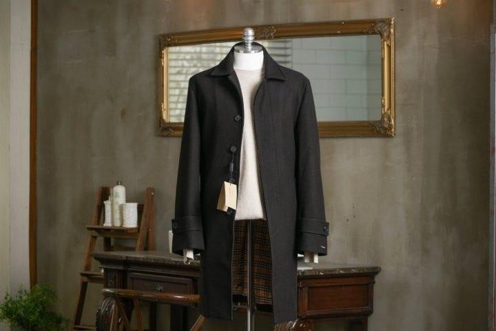 버버리 울 캐시미어테일러드 맥코트 (국내배송)