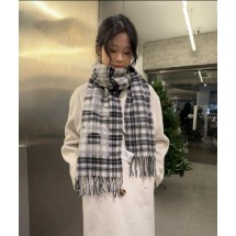 발렌시아가 클래식 레터 체크 스카프 (해외배송)