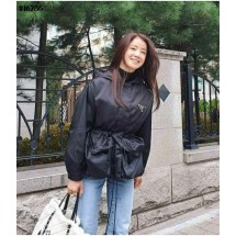 프라다 리나일론 포켓 후드 자켓 (국내배송)