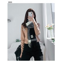 샤넬 울 세로로고 체크 머플러 (국내배송)