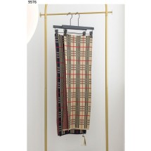 버버리 몽타주 체크 울 머플러 (국내배송)