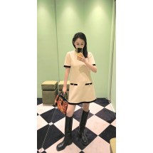 프라다 라운드넥 반팔 원피스 (해외배송)