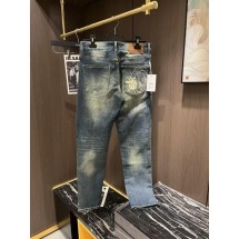 디올 CHRISTIAN DIOR 레터링 벌 자수 청바지 (국내배송)