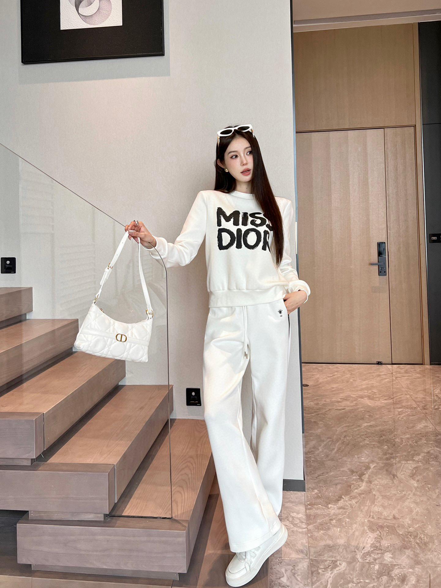 디올 로고 프린트 스웨트셔츠 세트 (해외배송)