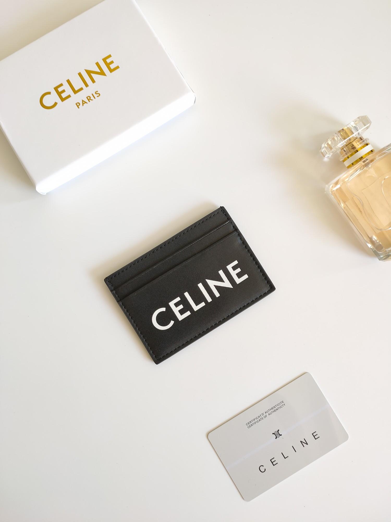 셀린느 CELINE 로고 프린트 카드홀더 (해외배송)
