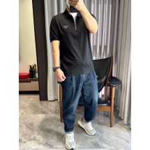 프라다 지퍼 프런트 라펠 반팔 폴로 2컬러 (해외배송)