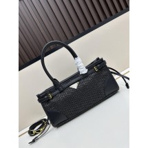 프라다 여름 배틀백 (해외배송)