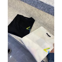 루이비통 반팔 티셔츠 2컬러 (해외배송)