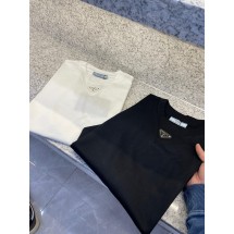 프라다 반팔 티셔츠 2컬러 (해외배송)