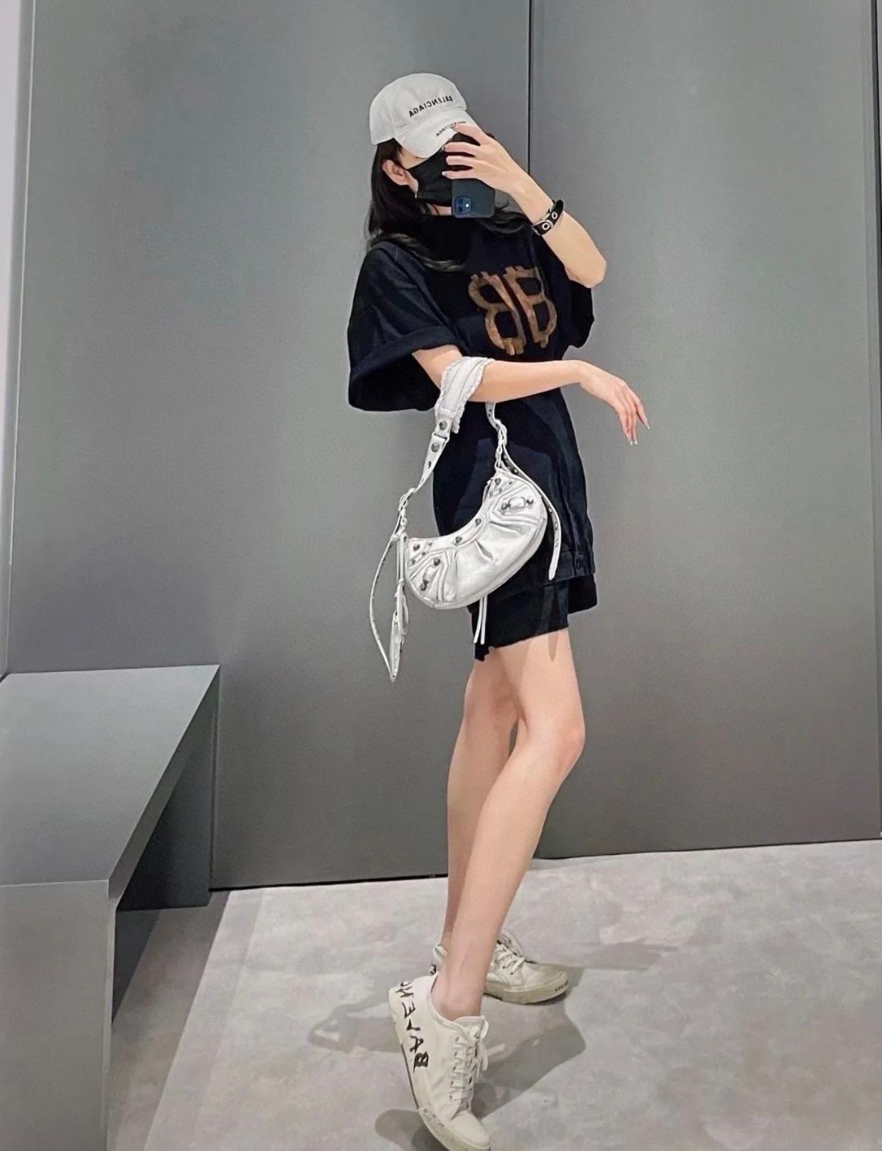 발렌시아가 오렌지 더블 B 프린트 반팔 (정품급 해외배송)