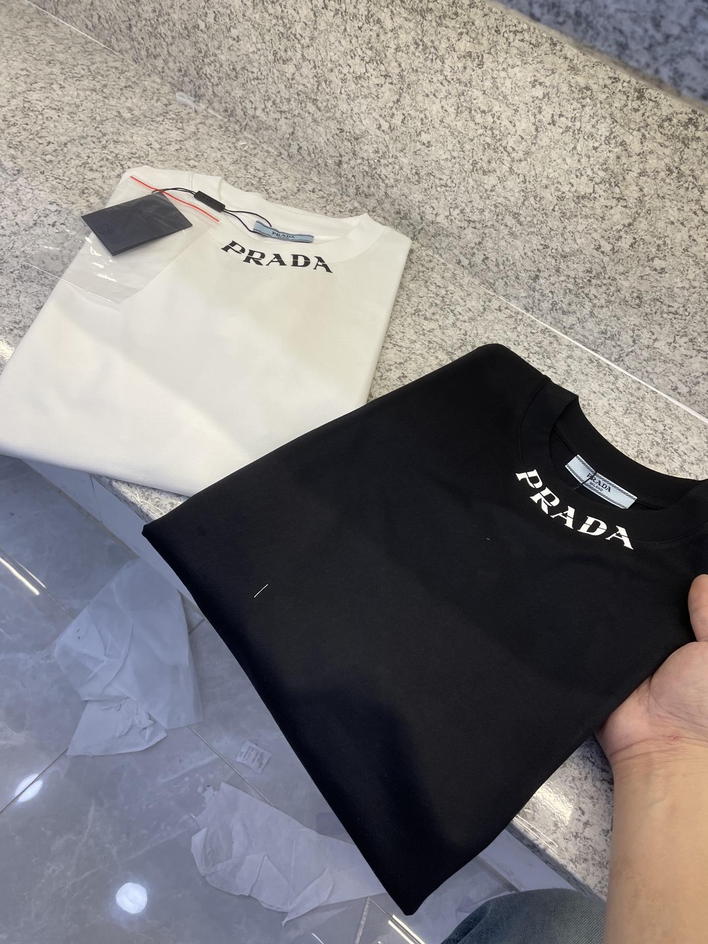 프라다 반팔 라운드넥 티셔츠 2컬러(해외배송)