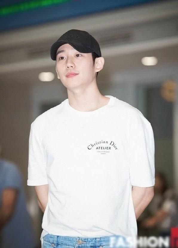 디올 아뜰리에 코튼 반팔티 (국내배송)