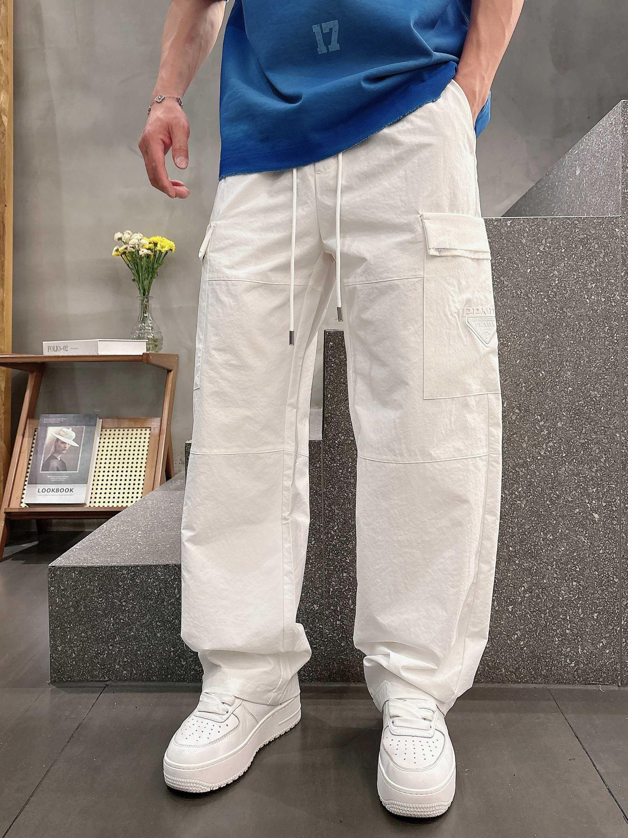 프라다 루즈 캐주얼 팬츠 (해외배송)