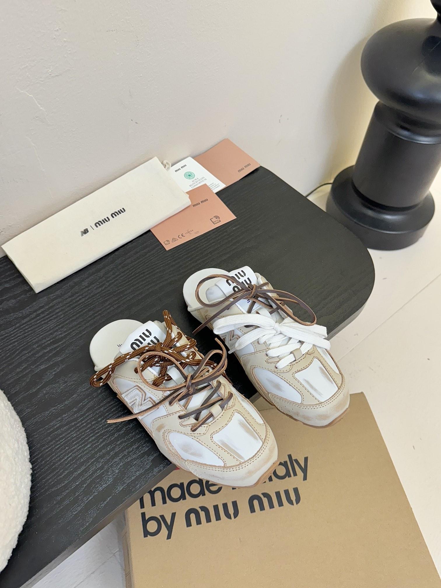 미우미우 x 뉴발란스 콜라보 530 스니커즈 (해외배송)