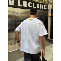 루이비통 엠보싱 멀티로고자수 티셔츠 (국내배송)