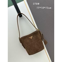 프라다 버킷 백 (해외배송)