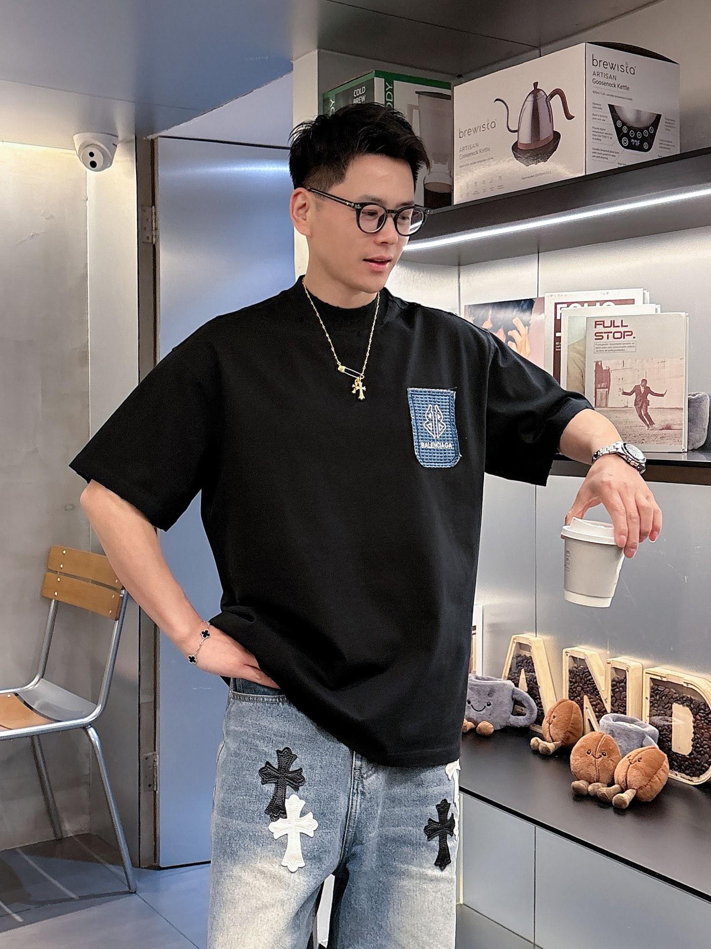 발렌시아가 반팔 티셔츠 (해외배송)