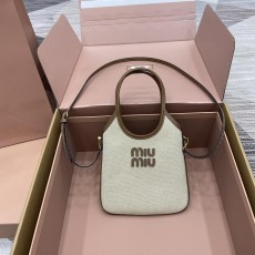 미우미우 미니 토트백 (해외배송)