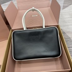 미우미우 보 백 (해외배송)
