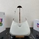 프라다 클레오 숄더백 (해외배송)