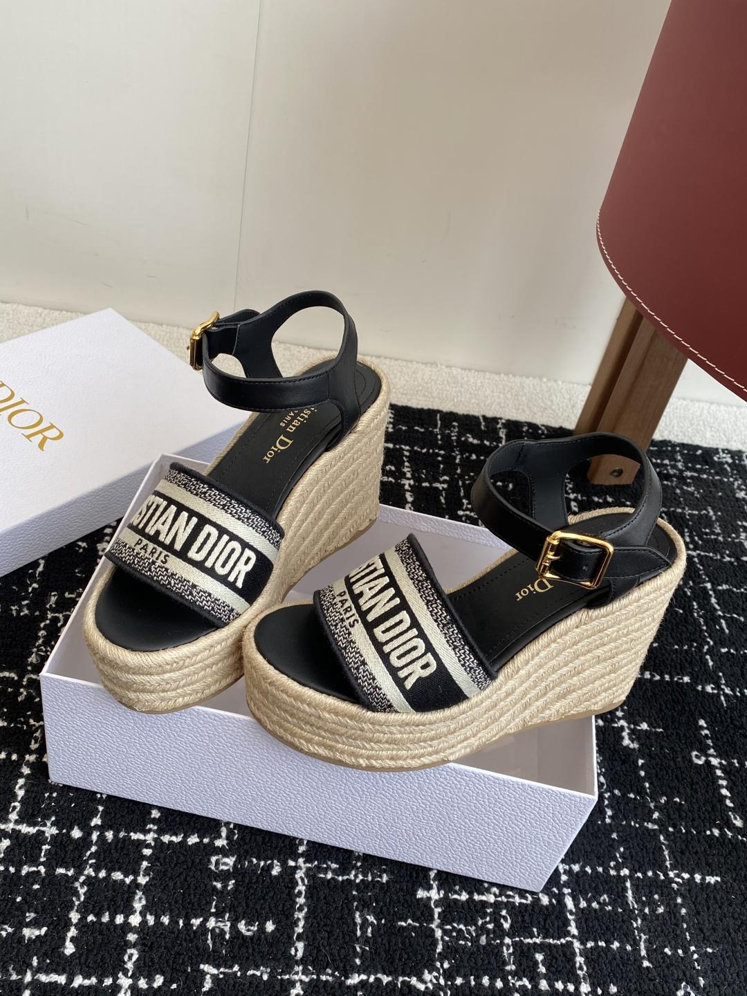 디올 웨지힐 샌들 (해외배송)
