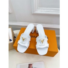 루이비통 V자형 스퀘어힐 홀로우 슬리퍼 (해외배송)