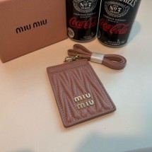 미우미우 카드지갑 (특급판) (국내배송)