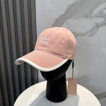 미우미우 자수 볼캡 (해외배송)