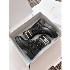 디올 D-메이저 24ss 자수 부츠 (정품급 해외배송)
