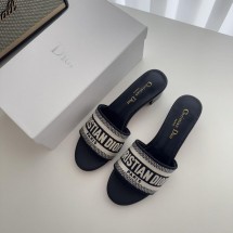디올 디웨이 뮬 힐 (국내배송)