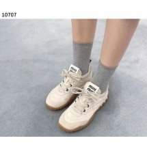 미우미우 스웨이드 스니커즈 (국내배송)
