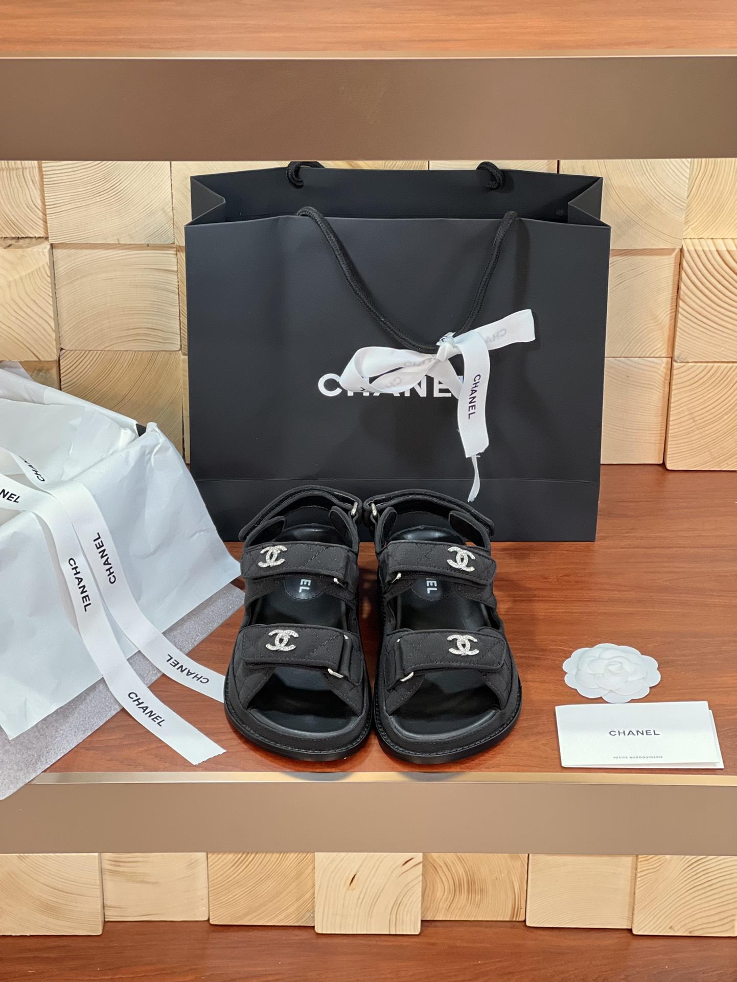 샤넬 벨크로 샌들 (해외배송)