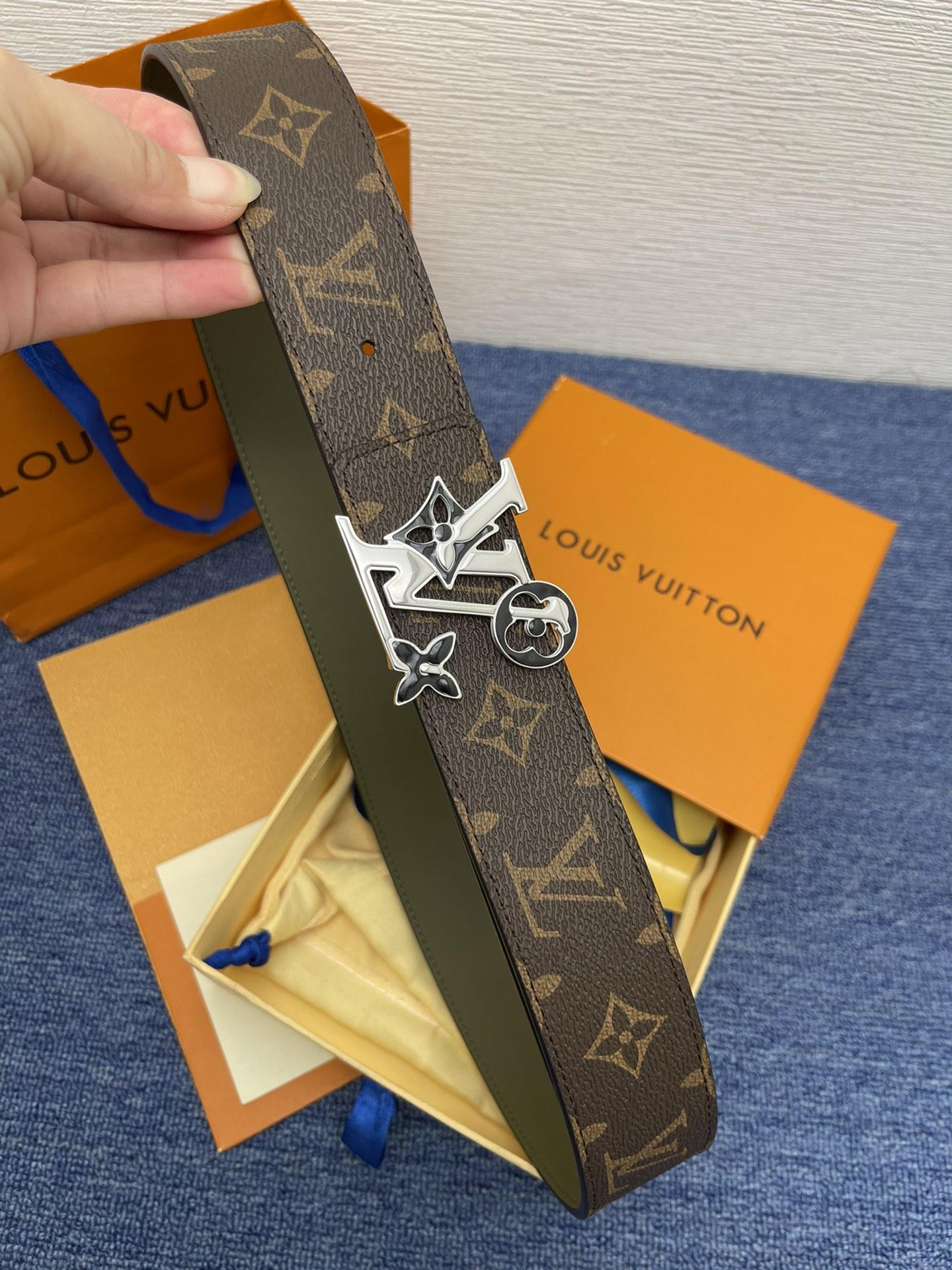 루이비통 LV 버클 벨트 (해외배송)