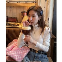 셀린느 미디움 트리옹프 벨트 토리옹 레더 (국내배송)