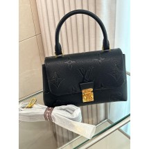루이비통 마들렌 BB (국내배송)