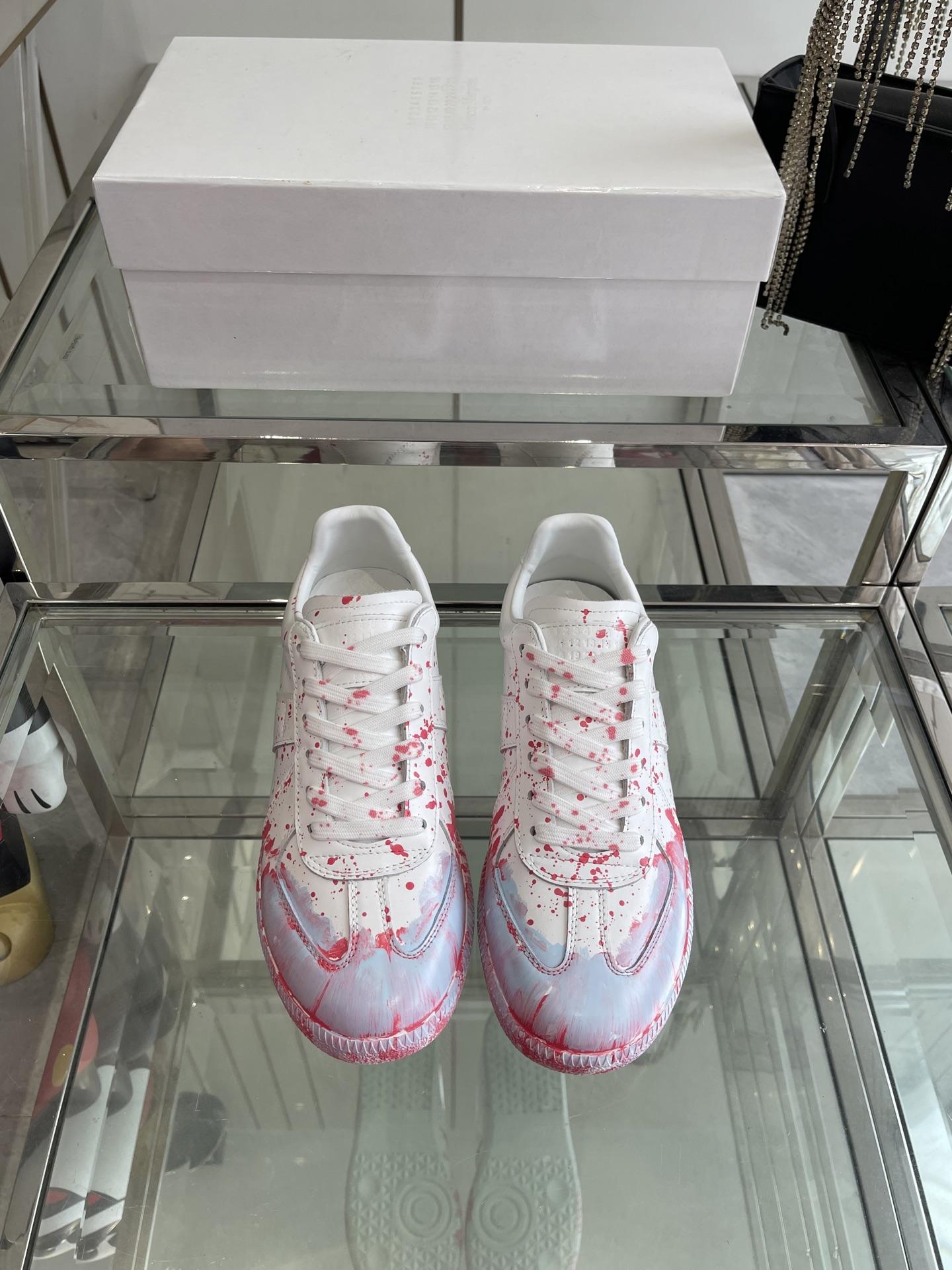 메종마르지엘라 mm6 25ss 트레이닝화 (해외배송)